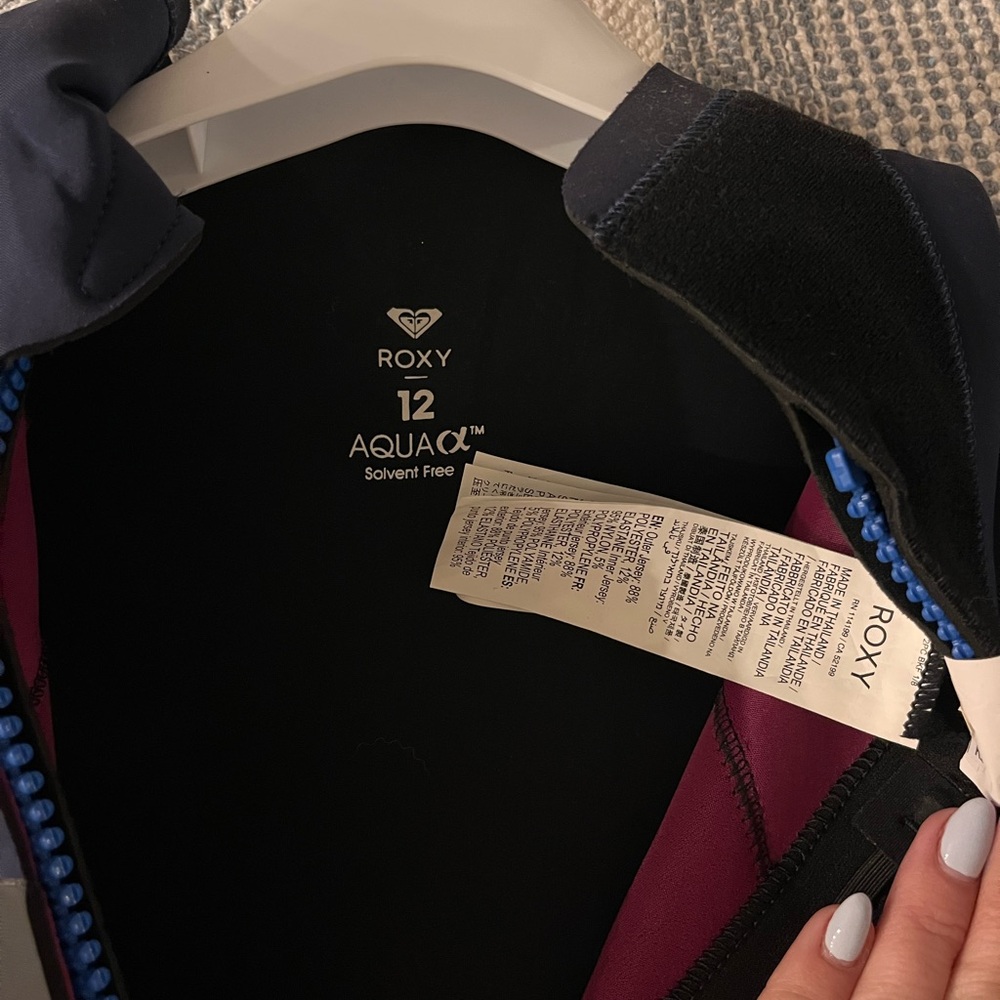 NWT Roxy 3/2 wetsuit - Picture 3 of 6